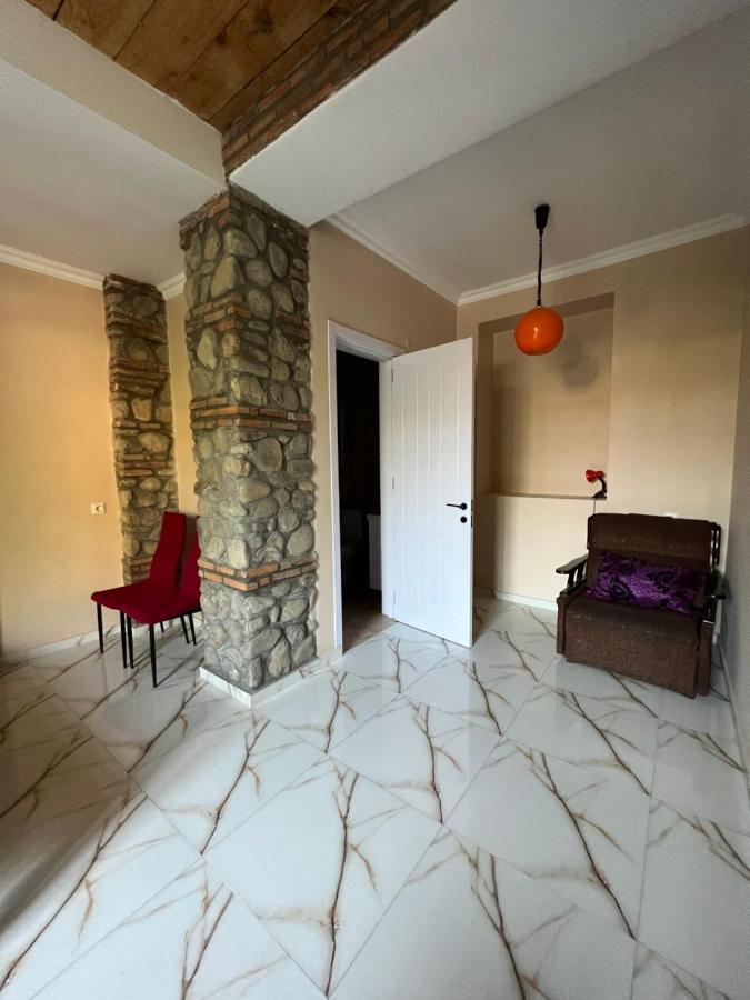 Guest House Lali Сигнахи Екстериор снимка